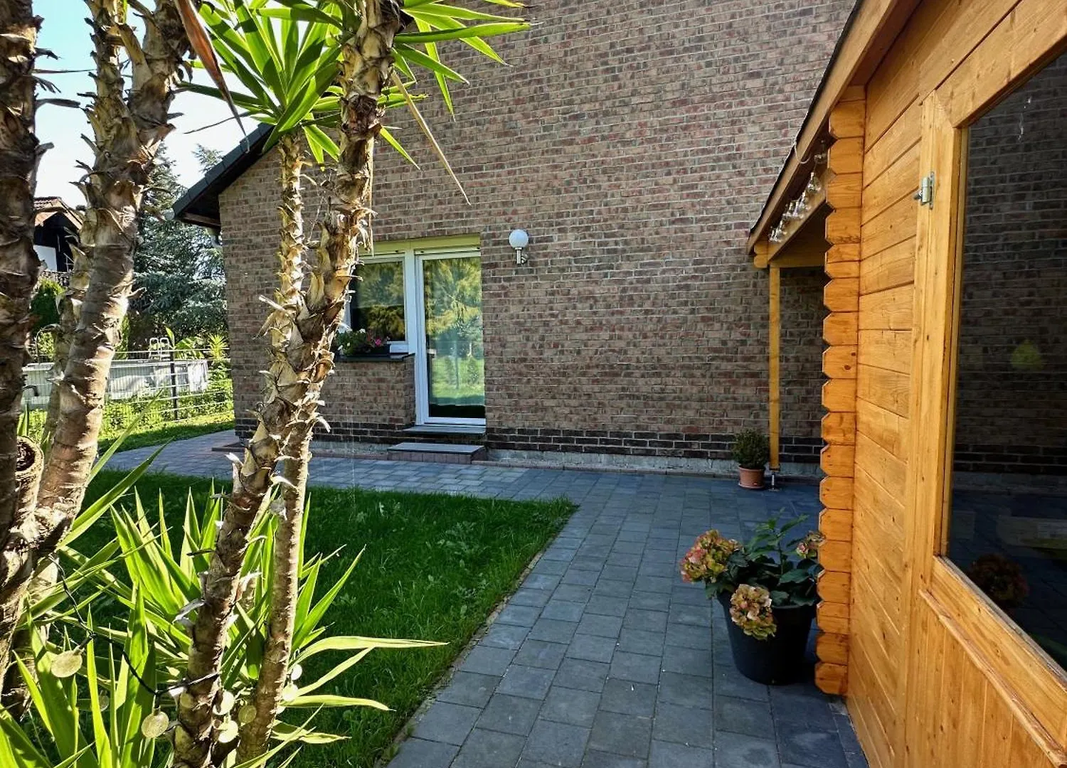 Ferienwohnung Leipzig- Hirschfeld Apartments  Leipzig